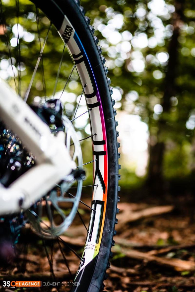 La nuova e-bike di Julien Absalon